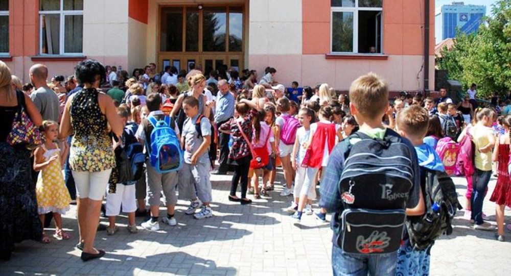 Nis viti i ri shkollor, rreth 29 mije nxenes ulen per here te pare ne banka